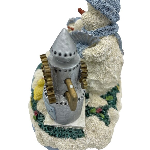 Snowman Family Figurine By Encore Group 1999 "Stayin Cool" Winter Scene Decor - Picture 3 of 16